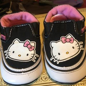 Baby hello kitty vans